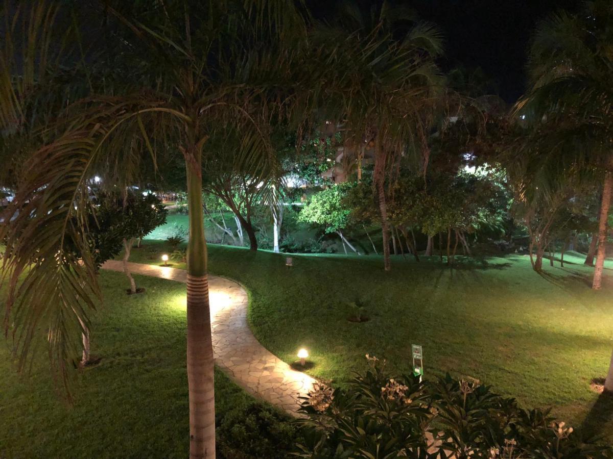 أكويراز Beach Place Resort Residence المظهر الخارجي الصورة